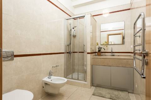 Elegante moradia v2+2 em Vilamoura - piscina, jardim & ambiente prestigiado