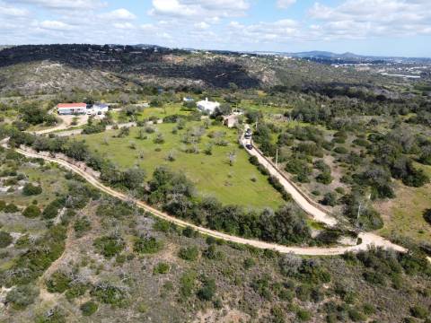 Terreno com projeto em aprovação - Patã, Albufeira