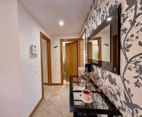 Excelente Apartamento T2 em Vilamoura, em Condomínio Privado com Piscina