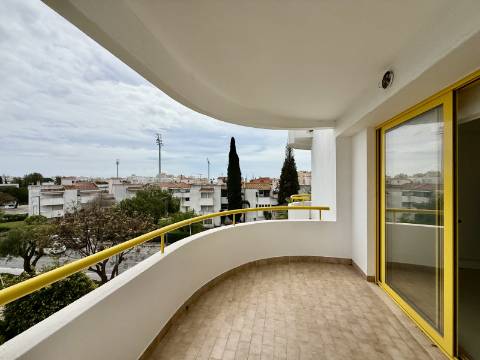 Apartamento T2 renovado - Vilamoura