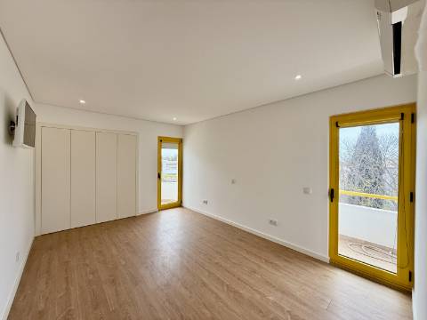 Apartamento T2 renovado - Vilamoura