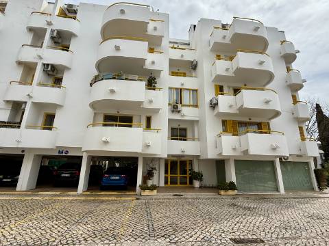 Apartamento T2 renovado - Vilamoura