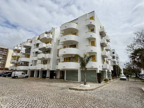 Apartamento T2 renovado - Vilamoura