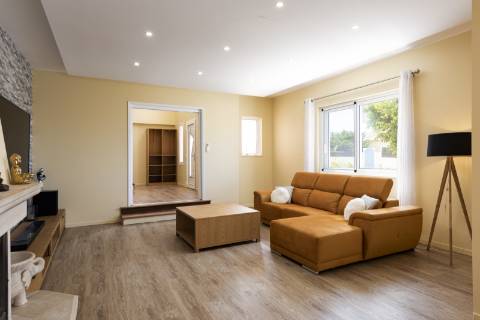 Moradia familiar V5 renovada - Almancil