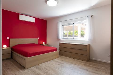 Moradia familiar V5 renovada - Almancil