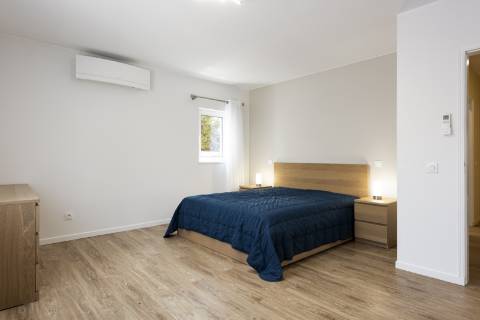 Moradia familiar V5 renovada - Almancil