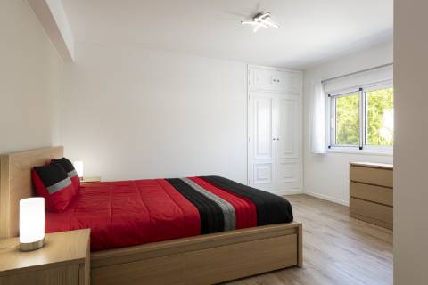 Moradia familiar V5 renovada - Almancil