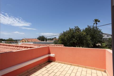 Moradia familiar V5 renovada - Almancil