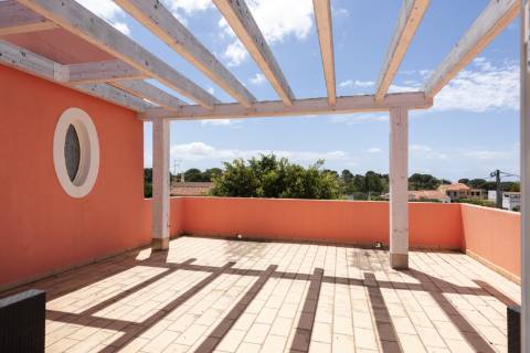 Moradia familiar V5 renovada - Almancil