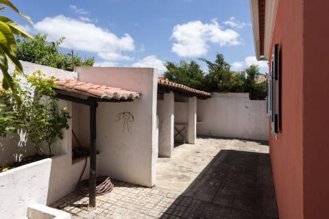 Moradia familiar V5 renovada - Almancil