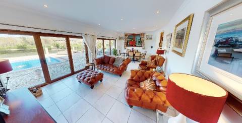 Encantadora moradia V3 entre Boliqueime e Paderne