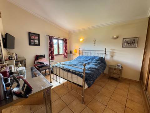 Encantadora moradia V3 entre Boliqueime e Paderne