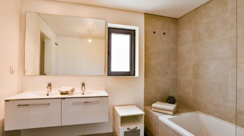 Apartamento T2- em Vilamoura