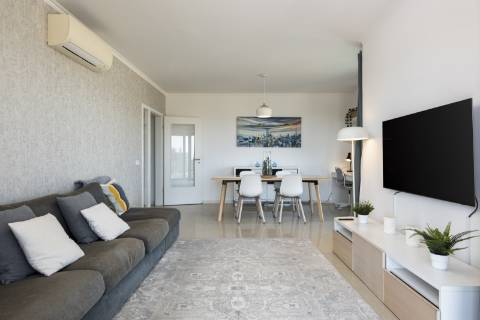 Apartamento T3 Mobilado com Vista Mar - Quarteira