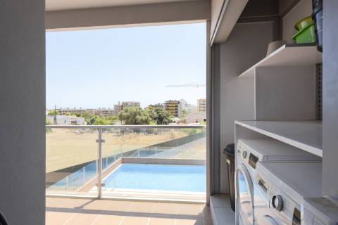 Apartamento T3 Mobilado com Vista Mar - Quarteira