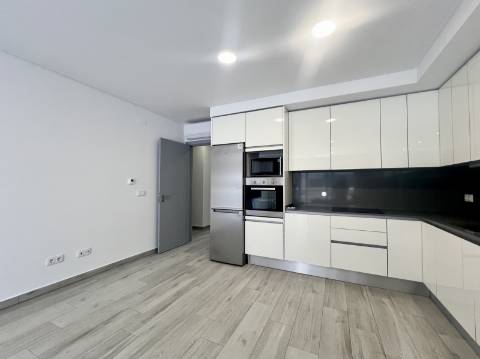 Apartamento T2 - Quarteira