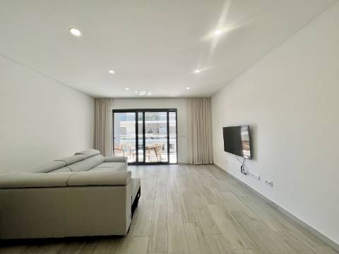 Apartamento T2 - Quarteira