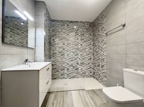 Apartamento T2 - Quarteira