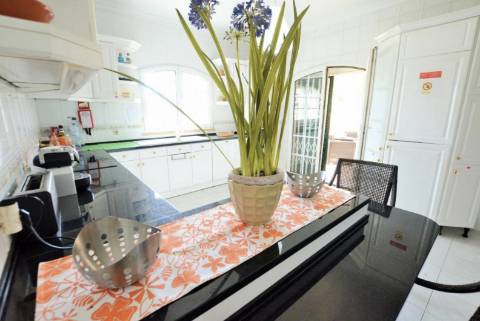 Moradia convertida em Hostel, Albufeira - Conforto e Tranquilidade no Coração do Algarve