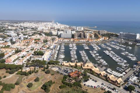 Moradia Geminada V3 - 2min da Marina de Vilamoura