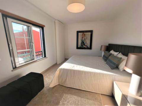 Moradia V2 novos localizada num condominio fechado- Alcantarilha