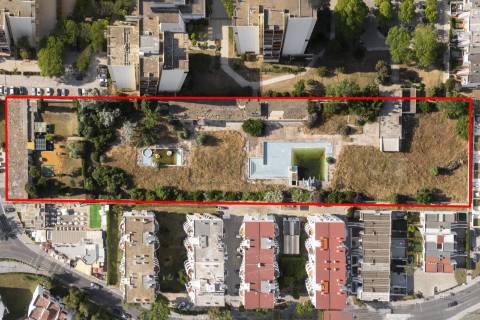 Excelente oportunidade - Terreno comercial, em Vilamoura