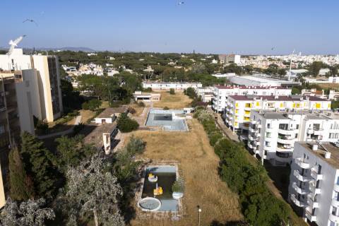Excelente oportunidade - Terreno comercial, em Vilamoura