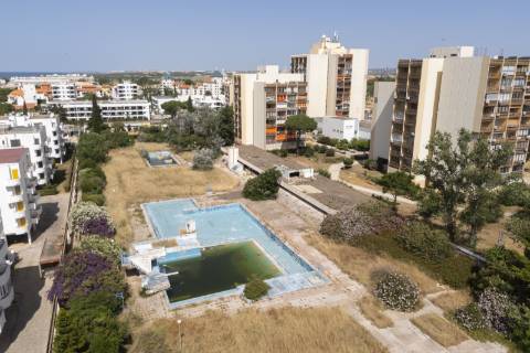 Excelente oportunidade - Terreno comercial, em Vilamoura