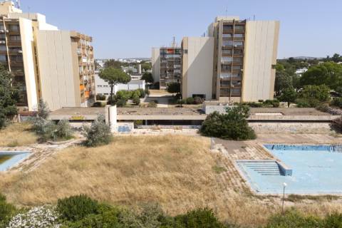 Excelente oportunidade - Terreno comercial, em Vilamoura