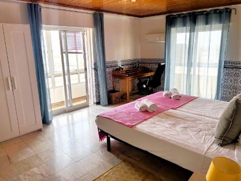 Apartamento T5+1 com Vista Mar e Ria Formosa - Centro de Faro