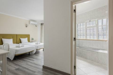 Moradia V5+2, com vista golfe - Vilamoura