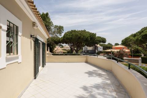 Moradia V5+2, com vista golfe - Vilamoura