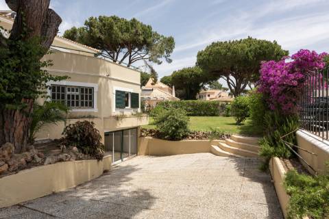 Moradia V5+2, com vista golfe - Vilamoura