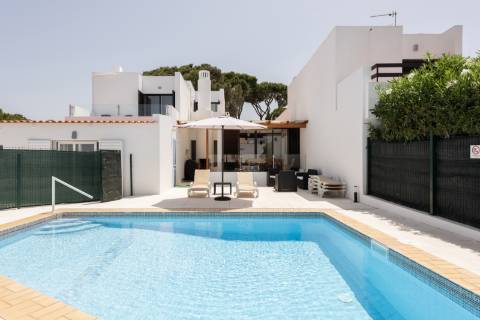 Esplêndida moradia geminada V4 - Vilamoura