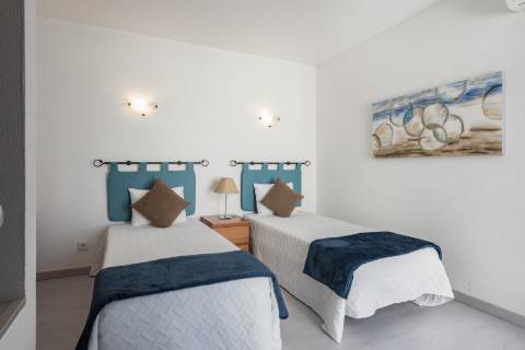 Esplêndida moradia geminada V4 - Vilamoura