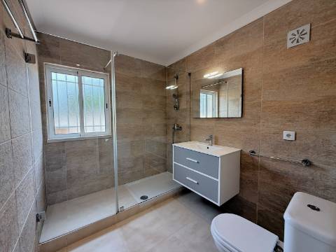 Moradia V4 - Almancil, arrendamento anual