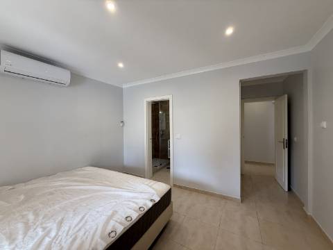 Moradia V4 - Almancil, arrendamento anual