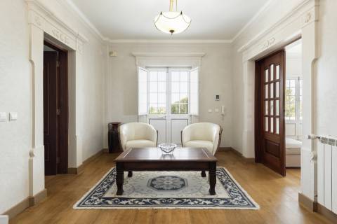 Moradia V5 - Vista Mar com Piscina e 12.710m² de Privacidade em Loulé