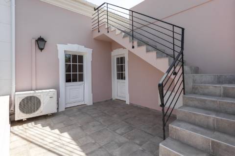 Moradia V5 - Vista Mar com Piscina e 12.710m² de Privacidade em Loulé