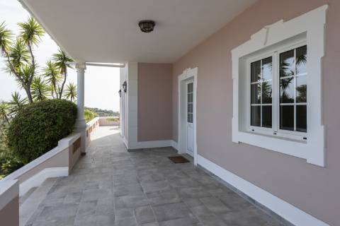 Moradia V5 - Vista Mar com Piscina e 12.710m² de Privacidade em Loulé