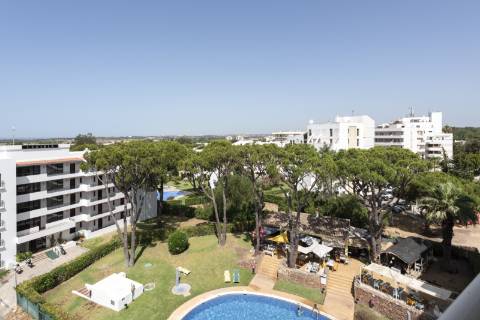 Apartamento T2 renovado Top Floor Vista Mar, Vilamoura