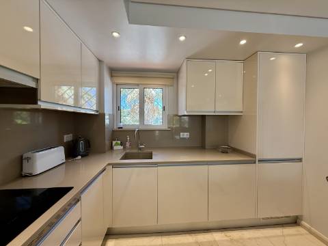 Apartamento de Luxo, Arrendamento Anual na Quinta do Lago