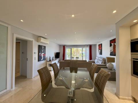 Apartamento de Luxo, Arrendamento Anual na Quinta do Lago