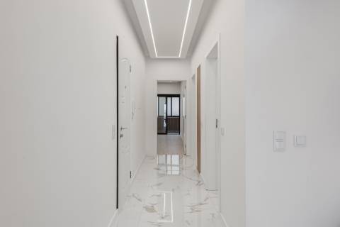 Apartamento T3 - Frente mar, Quarteira