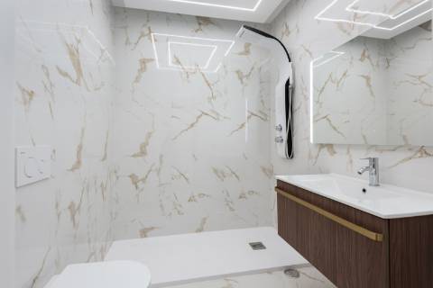 Apartamento T3 - Frente mar, Quarteira