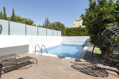 Moradia renovada V3 +1 com piscina privada - Branqueira