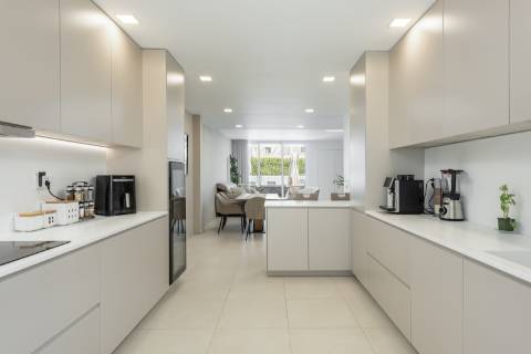 Moradia renovada V3 +1 com piscina privada - Branqueira