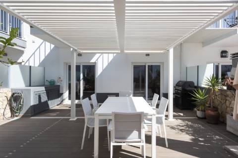 Moradia renovada V3 +1 com piscina privada - Branqueira