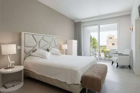 Moradia renovada V3 +1 com piscina privada - Branqueira