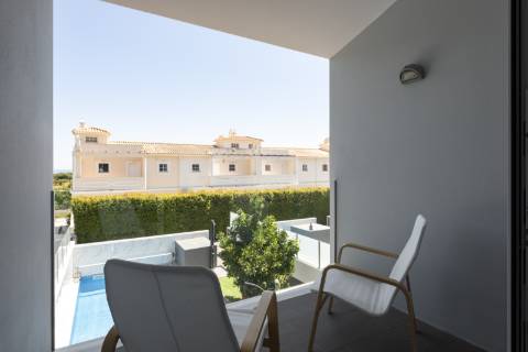 Moradia renovada V3 +1 com piscina privada - Branqueira